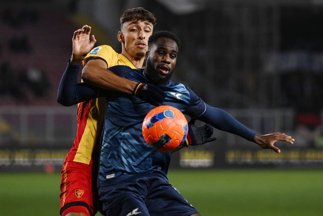 Tiago Gabriel titular no Lecce-Lazio na Serie A