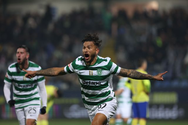 Matador decisivo, Suárez viu em Arouca o 4.º amarelo na Liga, que o deixa 'à bica' para o clássico com o FC Porto - Foto: CATARINA MORAIS/KAPTA+