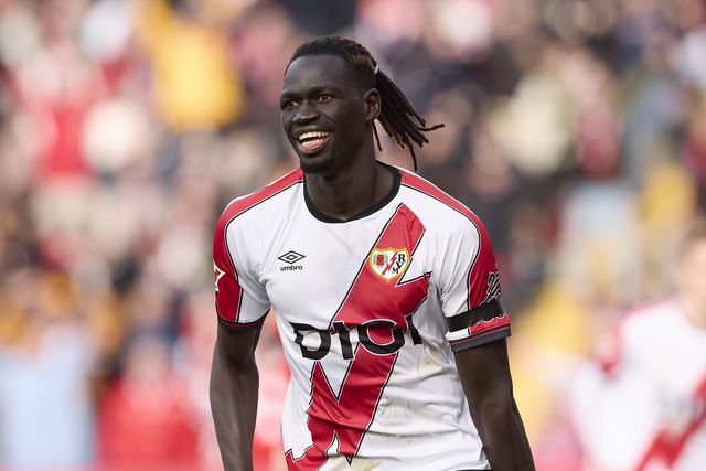 Pathé Ciss, campeão africano pelo Senegal, regressou com golo ao Rayo Vallecano