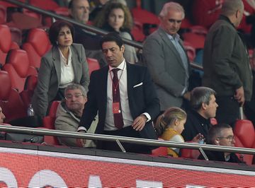 Rui Costa anuncia 25 mil novos sócios: «Os únicos donos do Benfica»