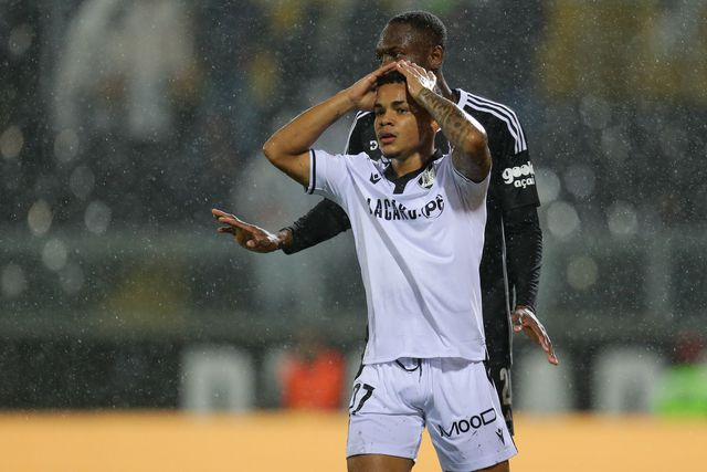 V. Guimarães: Kaio César regressa por empréstimo de uma temporada