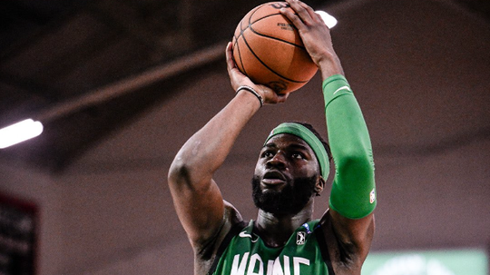 Neemias faz duplo-duplo na melhor exibição pelos Maine Celtics