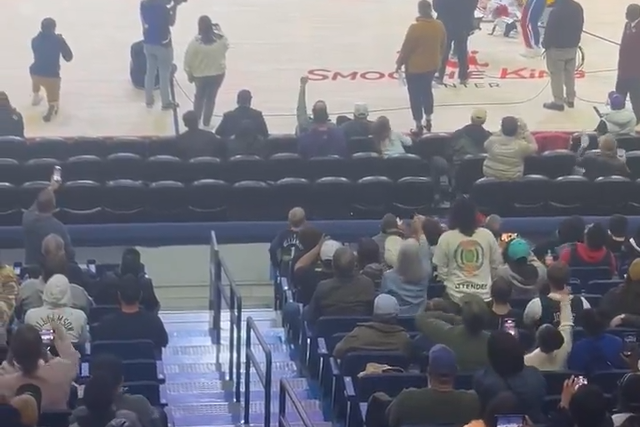 NBA: Sim, é uma corrida de bebés (bem, uma gatinhada)