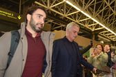 José Mourinho no embarque para Madrid - foto: Miguel Nunes