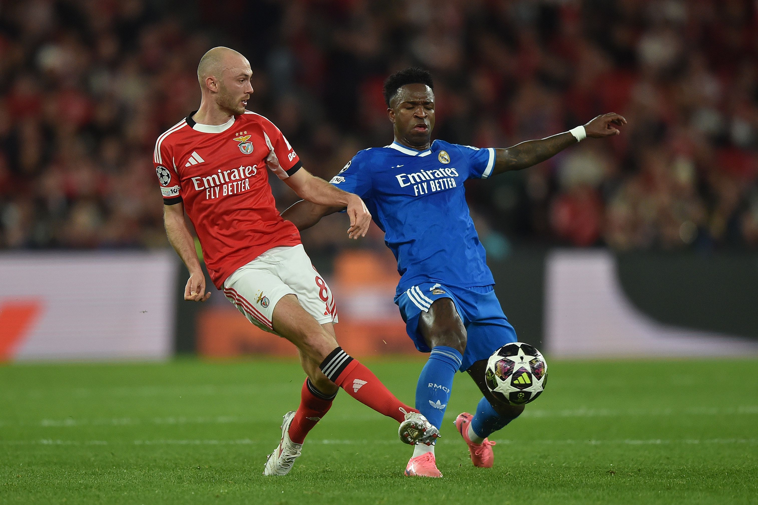 Benfica e Real Madrid decidem esta quarta-feira, 25 de fevereiro, a continuidade na Champions