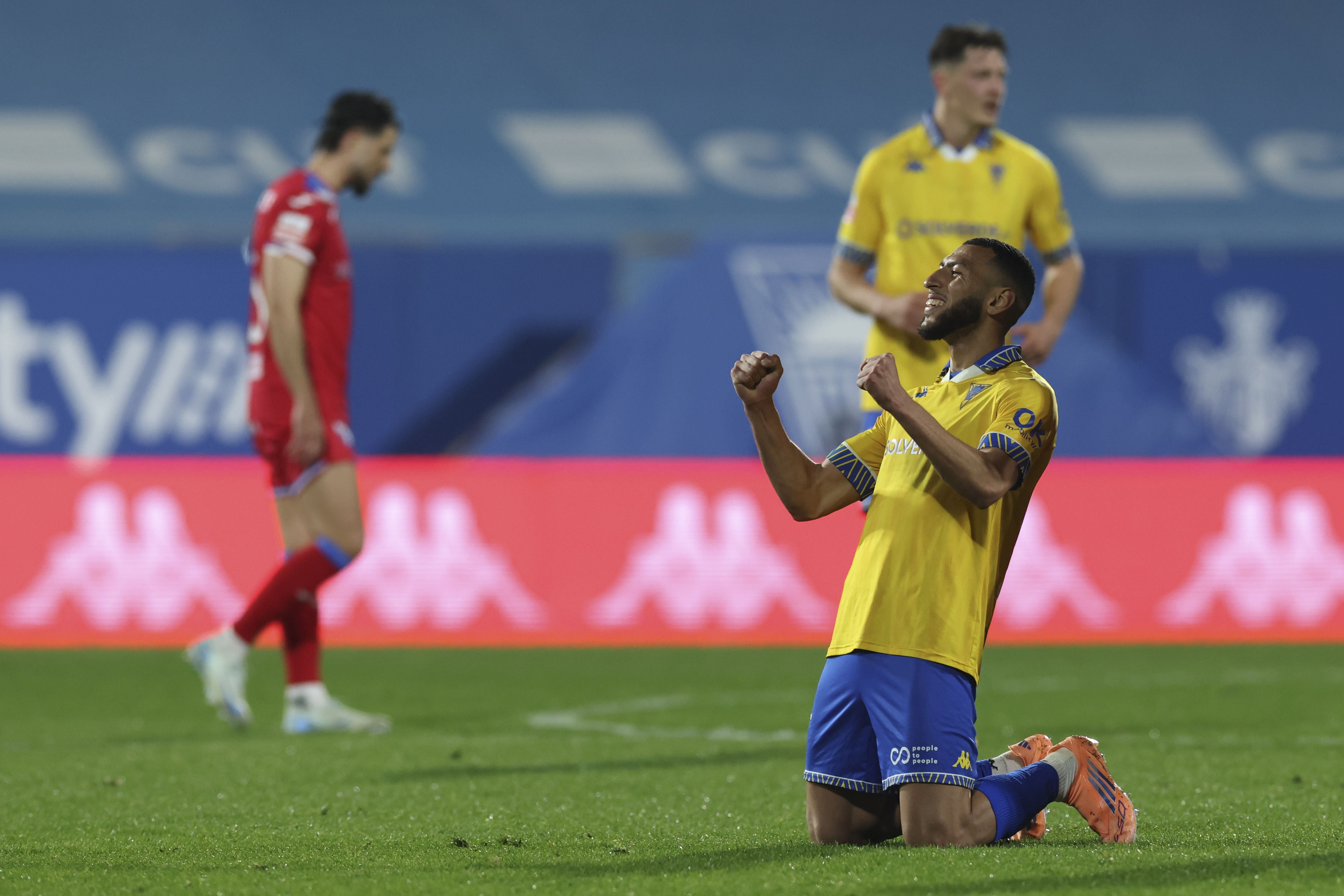 Camisola 14 dos estorilistas não tem demonstrado piedade pelos guarda-redes adversários - Foto: Tiago Petinga/LUSA