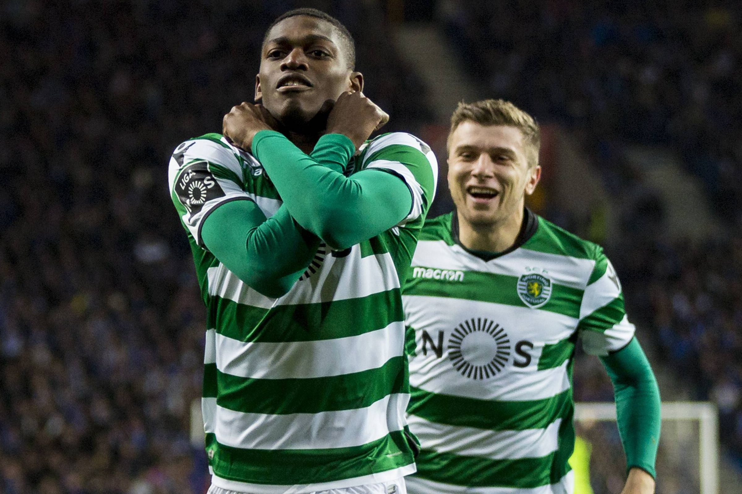 Rafael Leão a festejar golo pelo Sporting no Dragão