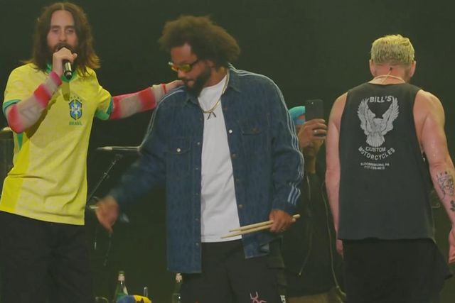 Como? É Marcelo em palco com os Thirty Seconds to Mars (vídeo)