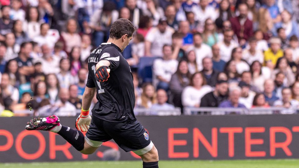 Casillas vibrou com o bis de Joselu: «É o dono disto tudo, o meu pai!»