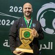 Há um treinador português campeão na Arábia Saudita