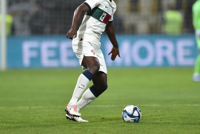 VÍDEO: Danilo avalia colegas e fala de PSG de «difícil adaptação»