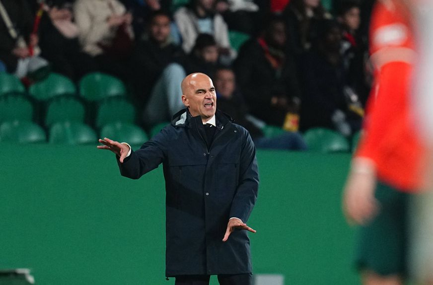 Roberto Martínez durante o Portugal-Dinamarca na segunda mão do play-off da Liga das Nações.