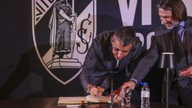 Vitória de Guimarães: novo técnico a todo o vapor