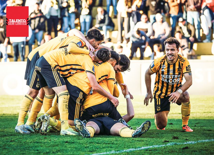 Miguel Pereira tem sido um dos principais destaques do Lusitânia de Lourosa, clube que está em boa posição para subir à Liga 2