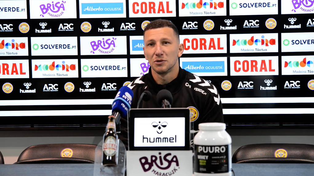 André Sousa em conferência de imprensa (CDNacionalTV)