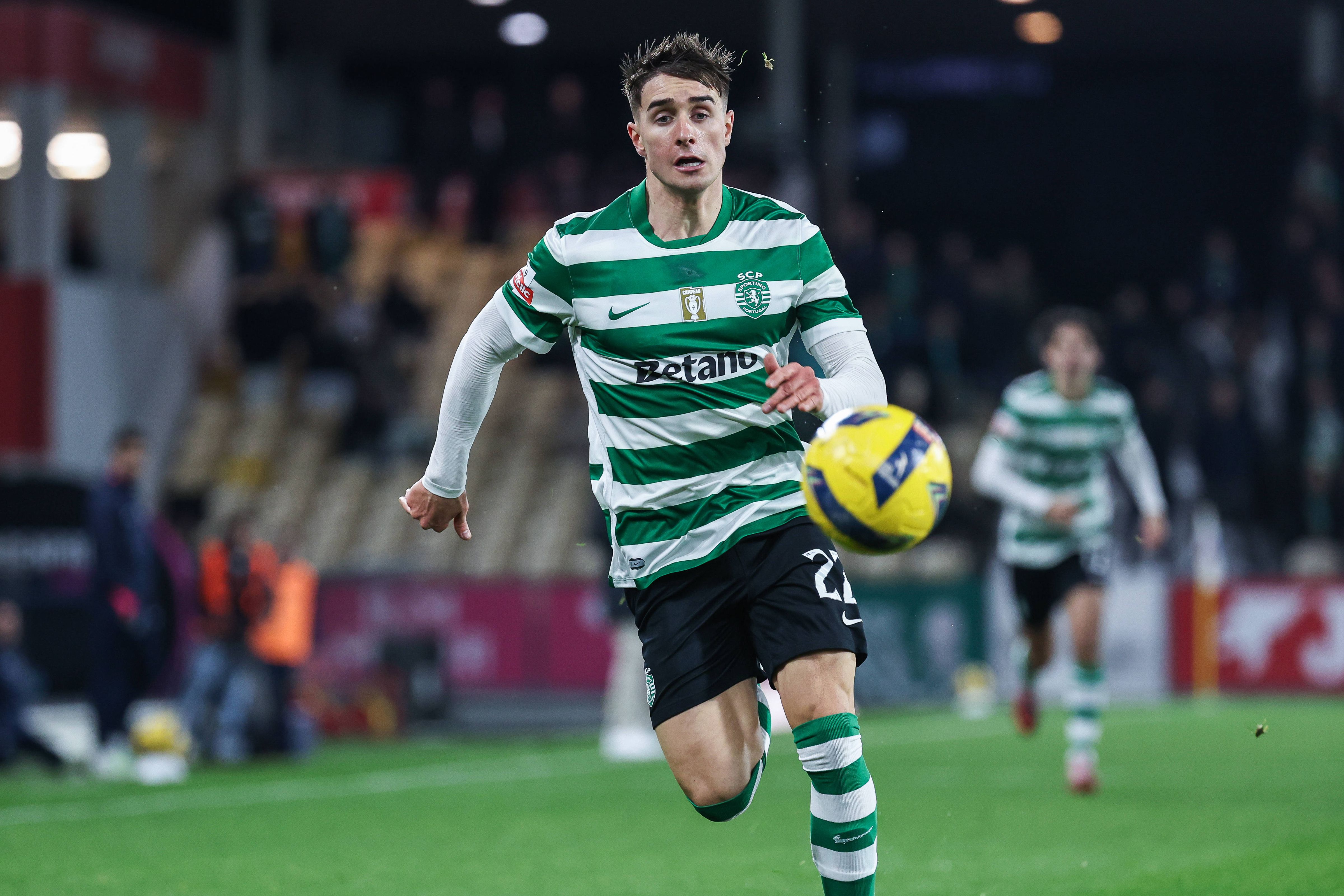 Fresneda já ganhou estatuto de intocável e recuperado de queixas musculares será a aposta pelo corredor direito com o Arsenal - Foto: IMAGO