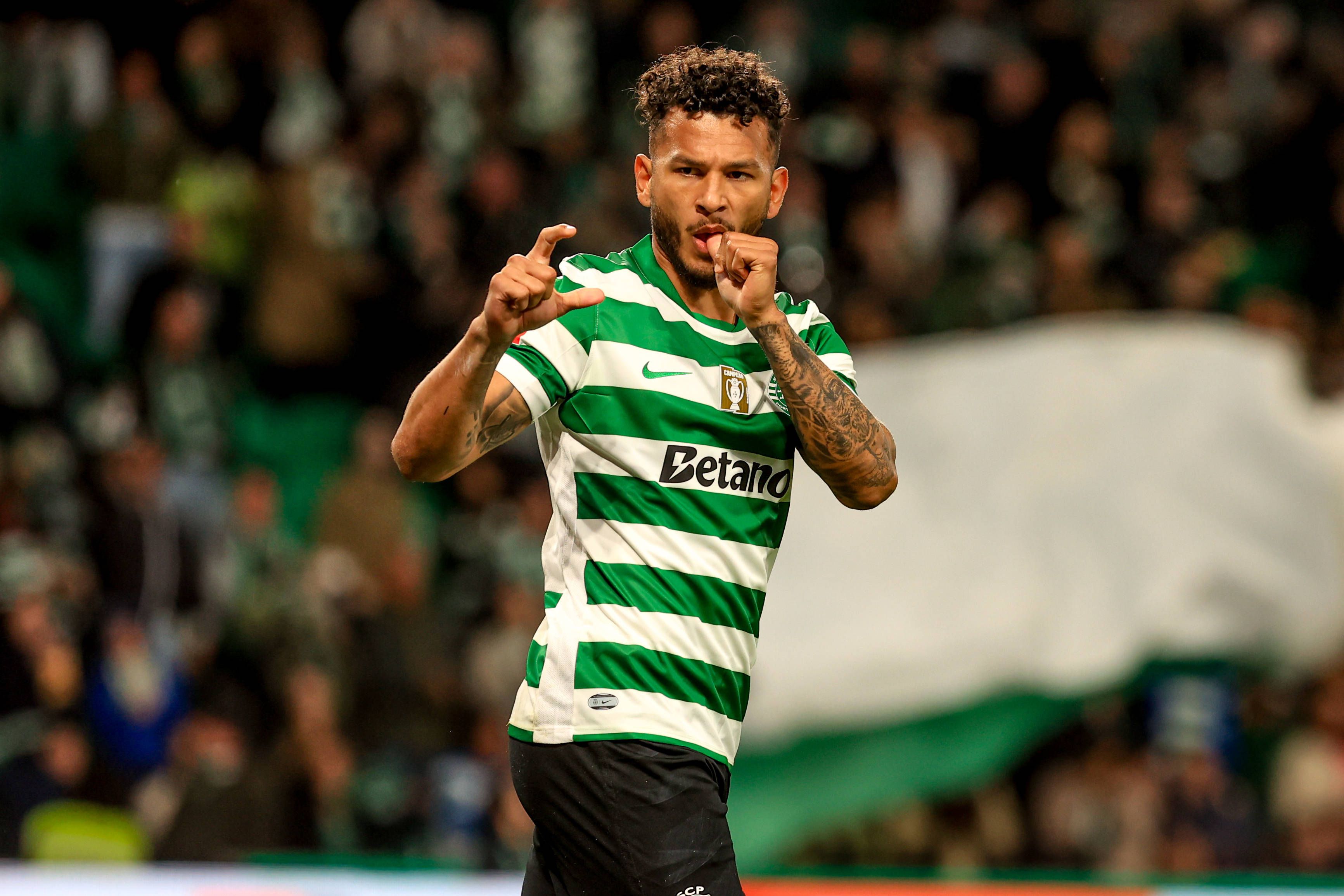 Luis Suárez chegou aos 33 golos em 42 jogos e ultrapassou melhor registo no Almeria de 31 golos em 43 jogos - Foto: IMAGO