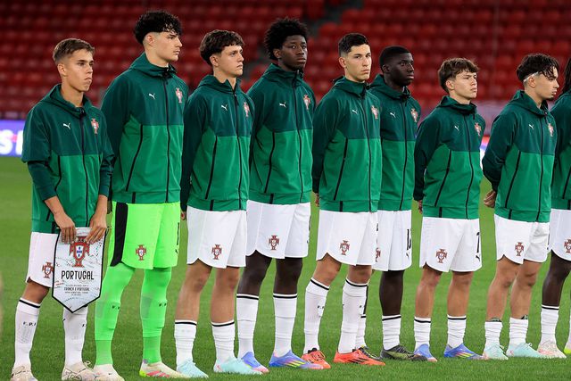 Hoje pode ver em direto na TV...