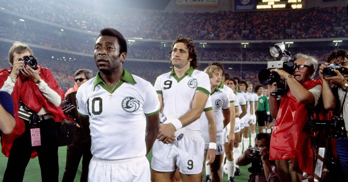 Antigo clube de Pelé e Cruyff renasce pela terceira vez e sonha com a MLS