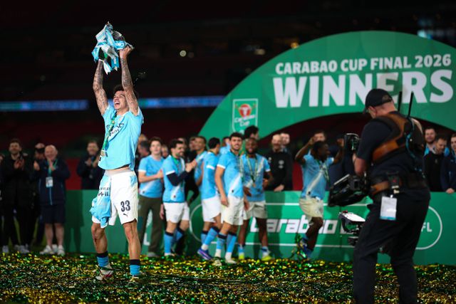 Jogadores do Manchester City a festejarem a conquista da Taça da Liga inglesa