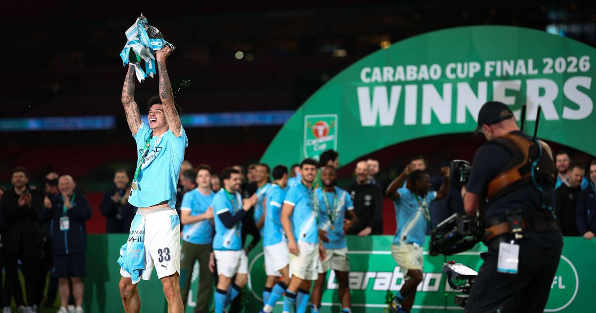 Jogador do Manchester City não recebeu a medalha de vencedor da Taça da Liga