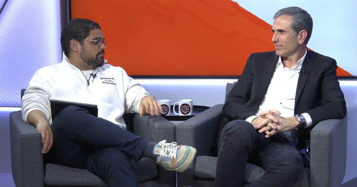 «Não me perdoo pela forma como joguei no Euro 2004»