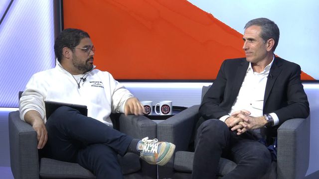 «Não me perdoo pela forma como joguei no Euro 2004»