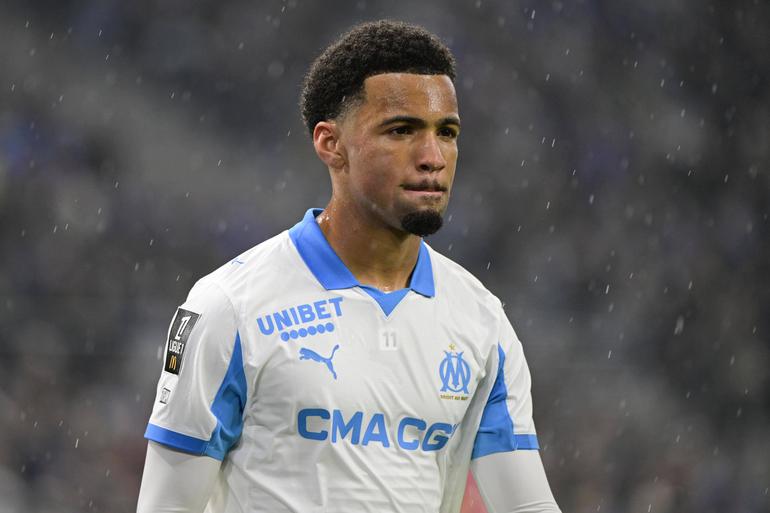 9. Ethan Nwaneri, extremo inglês de 19 anos emprestado pelo Arsenal ao Marselha tem um valor estimado de 42,3 milhões de euros