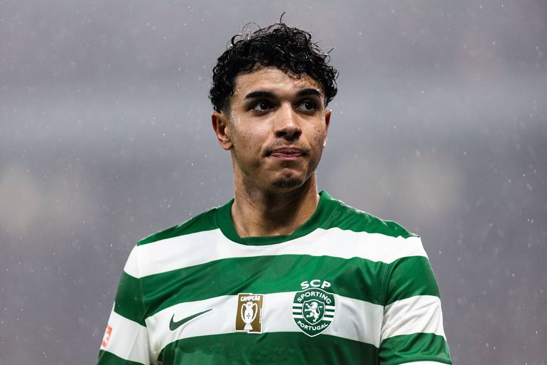 49 - João Simões (Sporting) - Médio de 19 anos