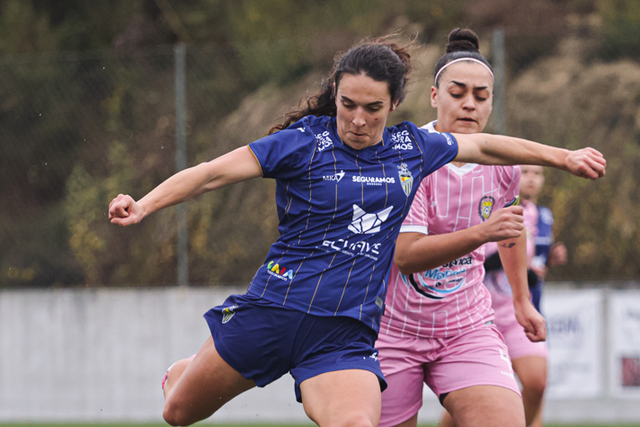 Laura Luís ao serviço do Valadares Gaia - Foto: Valadares Gaia