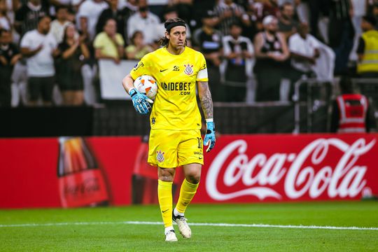 Cássio desabafa: «Parece que tudo o que de mal acontece no Corinthians é culpa minha»