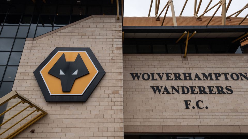 Wolverhampton nega que dois jogadores estejam a ser investigados por violação