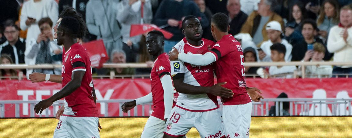 Mónaco vence Lille, de Paulo Fonseca, e adia festa do PSG