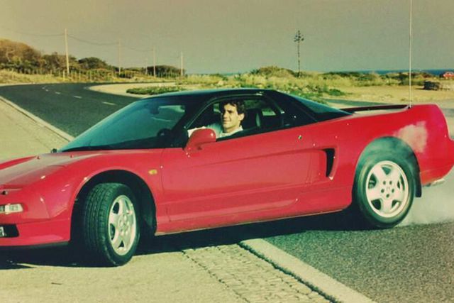 Célebre Honda NSX vermelho de Ayrton Senna à venda por valor à medida da sua fama