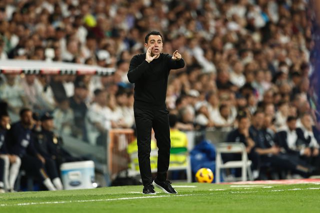 Afinal, Xavi deve ficar em Barcelona até 2025