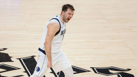 NBA: Doncic decide perto do fim e Mavericks voltam a vencer os Wolves