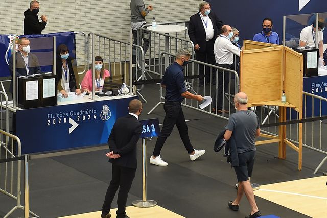 Eleições no FC Porto: 27 de abril, sempre!