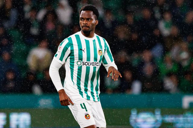 Nelson Abbey pode recuperar a tempo do duelo em Guimarães