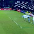 VÍDEO: ex-Benfica quis inovar num penálti... e correu-lhe tão mal