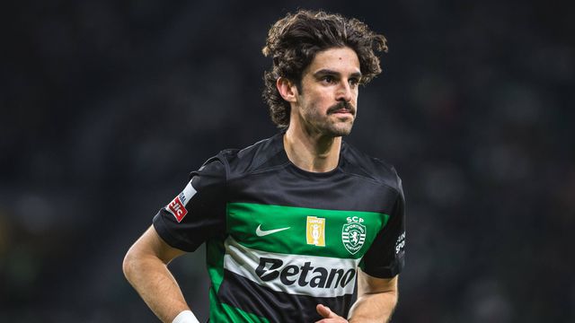 Trincão com a camisola do Sporting