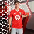 Benfica segura jovem avançado
