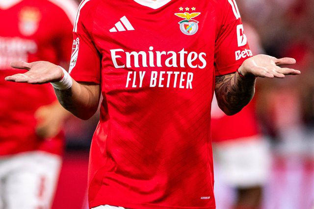 Prestianni na Argentina chegou a ser considerado o «novo Messi» e ganhou a mesma alcunha do compatriota: «A Pulga»