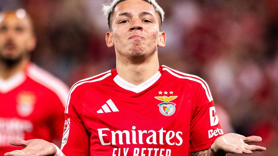 Prestianni na Argentina chegou a ser considerado o «novo Messi» e ganhou a mesma alcunha do compatriota: «A Pulga»