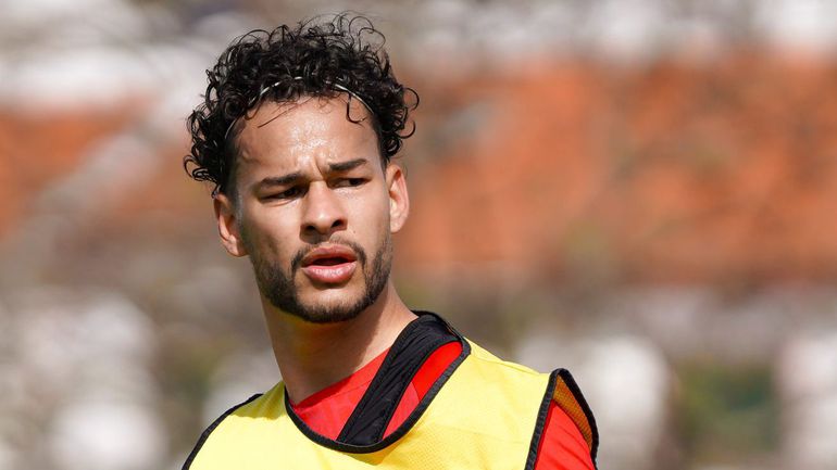 Santa Clara: Sidney Lima, defesa com cabeça para golos decisivos