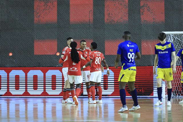 A festa encarnada - Foto: FPF