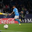 VÍDEO: Nápoles goleia Cremonese com golaço de Alisson