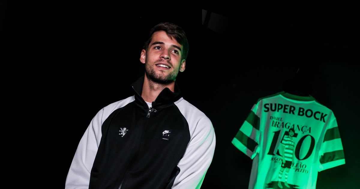 «Não consigo perceber como é que o Daniel Bragança não é titular»