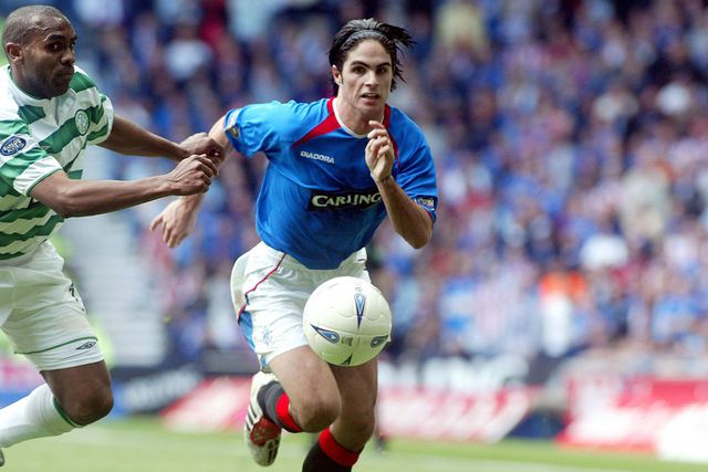 Mikel Arteta sagrou-se campeão escocês pelo Rangers em 2003