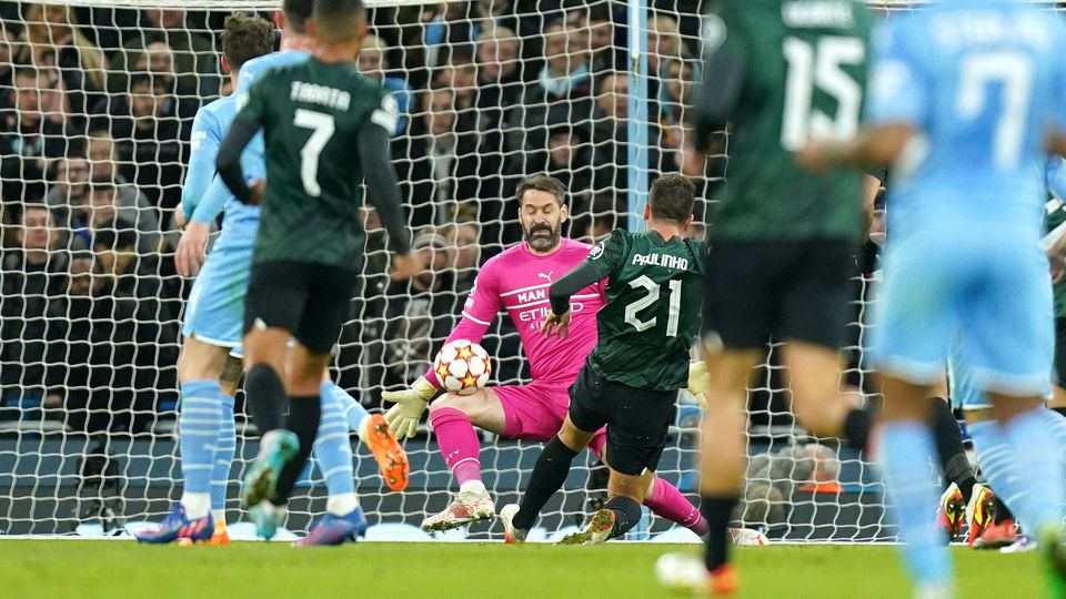 A história do guarda-redes que tem 11 troféus com dois jogos disputados, um deles... frente ao Sporting