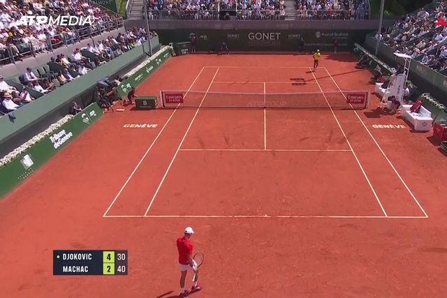 Djokovic eliminado nas meias-finais de Genebra